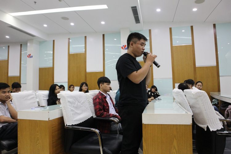 Hãng Phim Trẻ tổ chức Workshop Liên hoan phim sinh viên tại cụm 1 Đại học Kinh Tế TPHCM